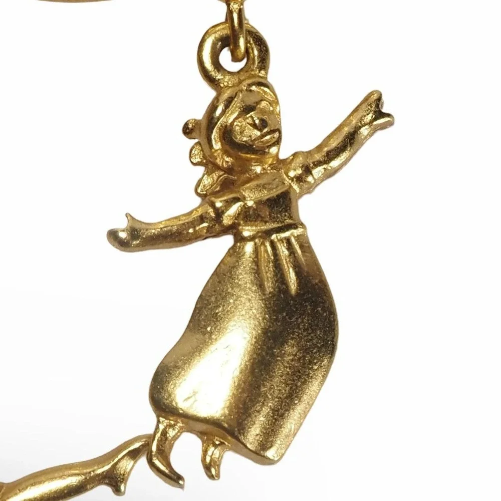 Disney Peter Pan Brooch Pin Womens OS Gold‎ Plated Wendy Tinkerbell Cloud Dangle